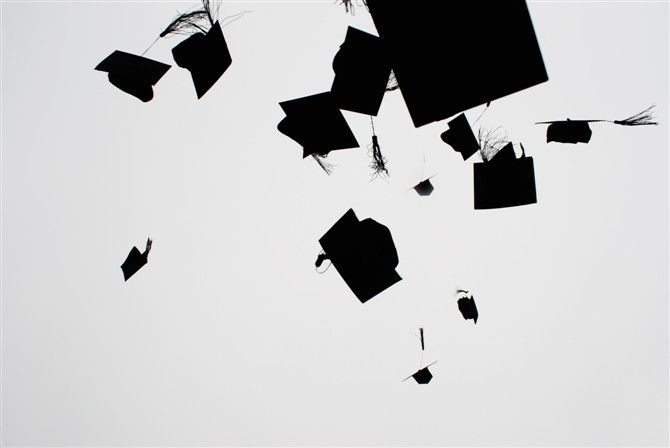 大学毕业欢送晚会方案