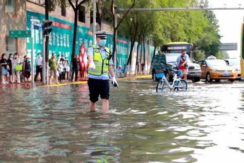 关于2020致敬大雨中的逆行者事迹材料汇总